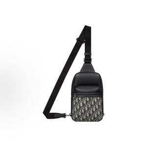 DIOR Rider 2.0 Logo zip closure Crossbody shoulder bag Men's Black