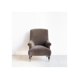 Bellecour Arm Chair | Emile Velvet Chocolate