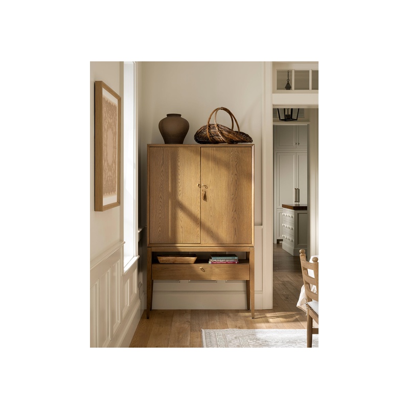 Jahnsen Cabinet