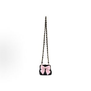 CHANEL 24A gold buckle bow embellishment Leather chain Patent leather gold hardware One shoulder crossbody bag Black powder