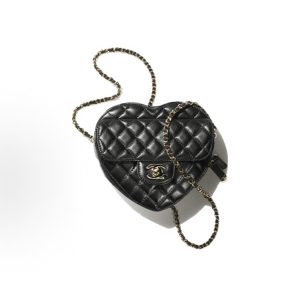 CHANEL Leather Chain Gold Buckle Chain Rhombus Love Bag Peach Heart Bag Crossbody Shoulder Bag Mini Black